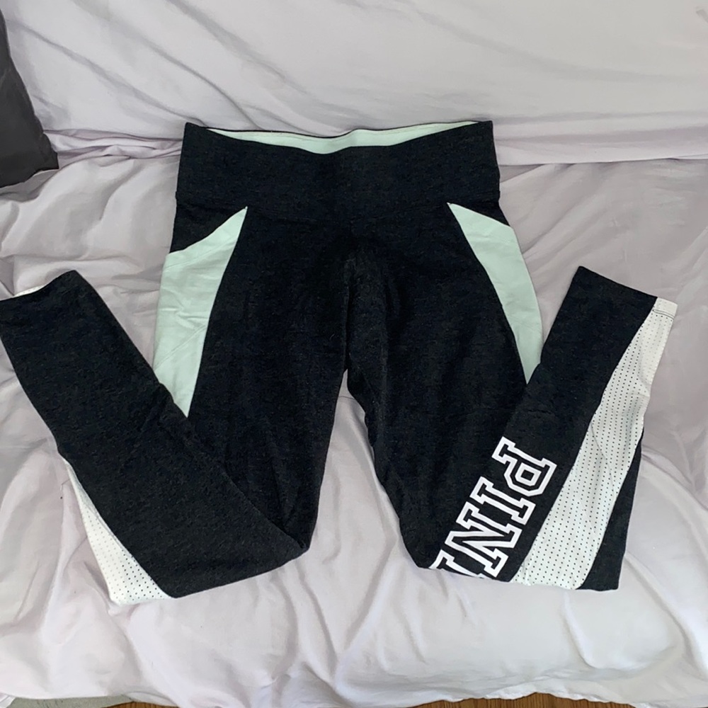 PINK Victoria’s Secret Yoga Leggings